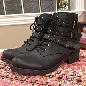 New Report black studs boots 3 layer belt straps size 8 work boot style biker